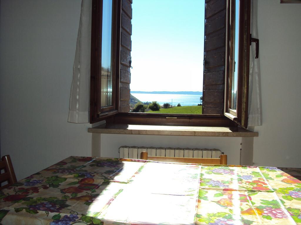 Appartamento Giallo Costermano Quarto foto